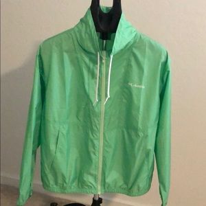 Columbia rain jacket